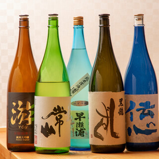 【種類豐富】提供與料理絕佳搭配的地酒及葡萄酒