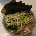 横浜家系ラーメン 蓮 - 上から見てみた♪