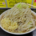 バク豚696 - 大　ニンニクマシ、ヤサイマシマシ