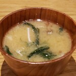 魚とし - （※写真6）味噌汁