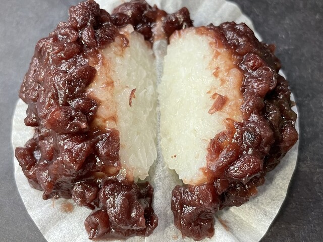 万年橋のおはぎや - 鶴岡（和菓子）の写真