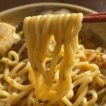 新美商店 - 麺リフト