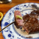 三匹の猫 - わさびを付けて