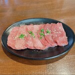 焼肉 肉萬 - 