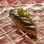 すし凛道 - 秋刀魚　旬の香りが広がります