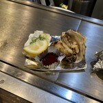本格広島お好み焼き たにもと - 宮島産牡蠣