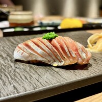 上村 - 