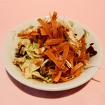 シェフス - 揚げワンタンも絶品。