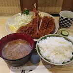 丸一 - 盛り合わせ定食