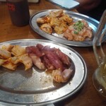 秩父ホルモン酒場 まる助 坂戸駅前店 - 