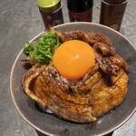 麺屋 練之助 - 炭焼豚丼