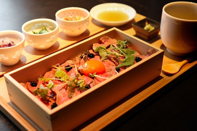 Wagyu to Dashi Ichigo