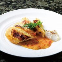 海老パン　焼カマンベール添え
