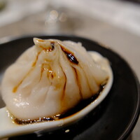 ON the TABLE CHINESE - 
