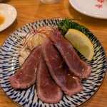 羊咩咩 - ラムのたたき