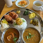 SPICY CURRY KUSUKUSU - 