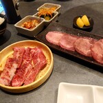焼肉 うし門 - 