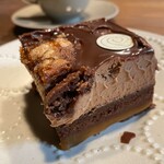 パティスリー リョーコ - 次の日も最高に美味しいよ。とにかく最高だよ(3/4完食)