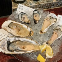 Oysterbar&Wine BELON 渋谷店 - 生牡蠣6P盛り合わせ