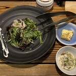 五郎 古町店 - グリーンサラダとお通し