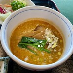 平尾カントリークラブ - ミニ担々麺