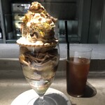 PATISSERIE ASAKO IWAYANAGI - パルフェビジュー® モンブラン（ドリンク付）  5,720円（税込）