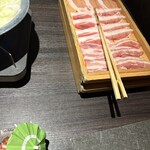 GINZA 春夏秋豚 - 