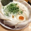 泡系しおとんこつラーメン べらしお 総本店