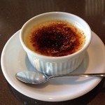 バニラ風味のパンナコッタキャラメリゼ