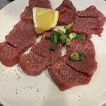 炭火焼肉ホルモン まる味 - 
