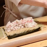 すが弥 - 中身はチャンクして届けられる北海道のズワイ蟹です