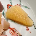 すが弥 - 数の子です。エッジの立った塩味が口に合います