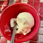 七輪焼鳥バル FUNKY JUNK FULL CHICKEN - バニラアイス