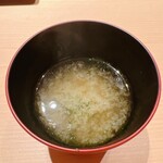 すが弥 - 生海苔のお味噌汁