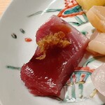 すが弥 - k津尾です。薬味の生姜葱オカカとの相性がバッグん