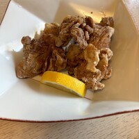 満寿家 - 鰻屋さんの鶏唐揚げ