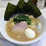 らーめん弘 - 弘豚ラーメン(半熟玉子トッピング)