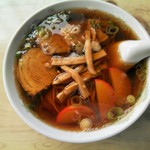 瀛客山 - 中華そば（620円）・・・このスープは絶品です！