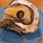 SHUCKER’S - 生牡蠣のレモンタバスコシャーベットのせ