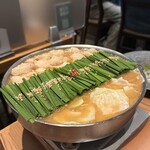 博多もつ鍋前田屋 博多店 - もつ鍋(味噌)