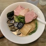 ラァメン コハク - 