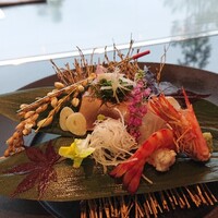 鉄板焼 舞 - 刺身の盛り合わせ