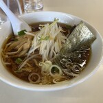 しら鳥 - チャーシュー麺