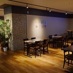ONE DROP - 店内