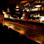 音色 - お洒落なバーカウンター