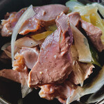 立ち呑みラッキー - コリコリはつ刺し　¥380でリーズブルです。