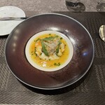 レストラン リューズ - スズキとモン・サン・ミシェルのムール貝