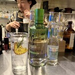 鉄板酒場 食炒音 - 