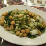 インド料理 パリワル - パリワルに来たらまず食べてしまう、チャナサラダ(¥540)