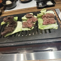 黒毛和牛ヘレ肉専門店 炭火焼肉 りきちゃん 北浜店 - 